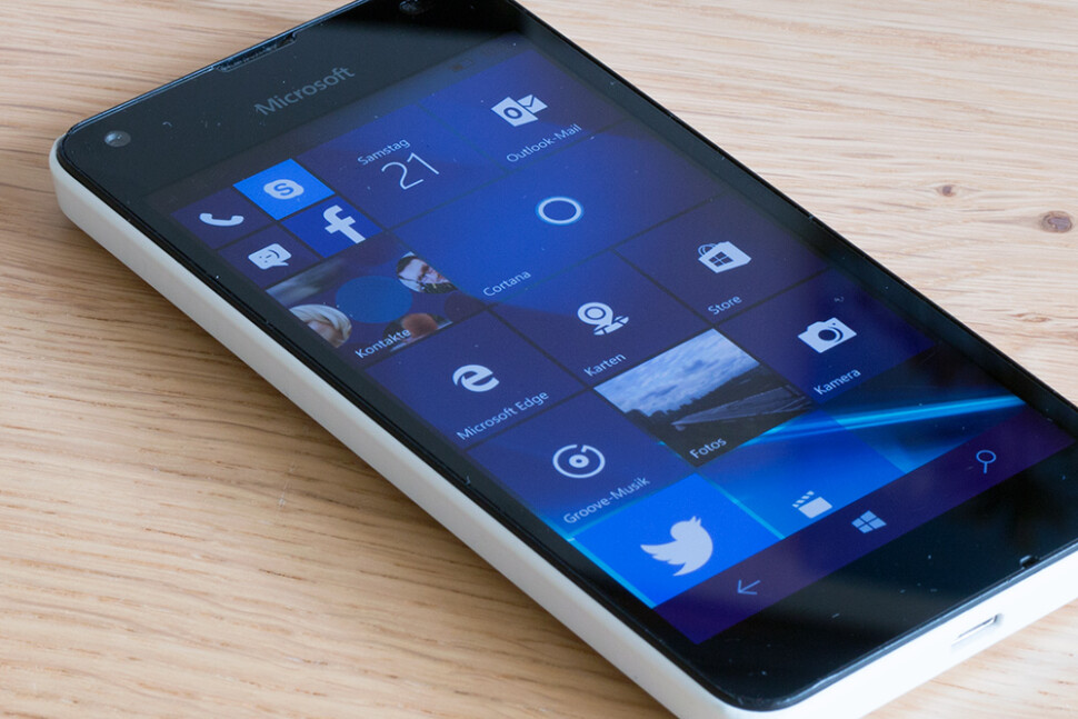 lumia 550 1